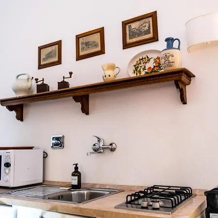 Holiday home Monolocale Casenuove Con Giardino