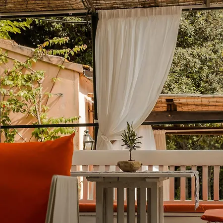 Holiday home Monolocale Casenuove Con Giardino *